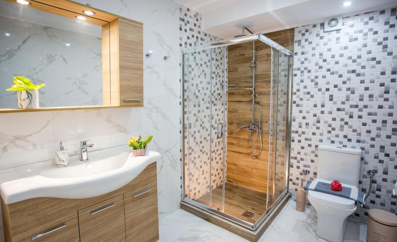 شقة Kaiafas Luxury Philoxenia Néa Péramos المظهر الخارجي الصورة