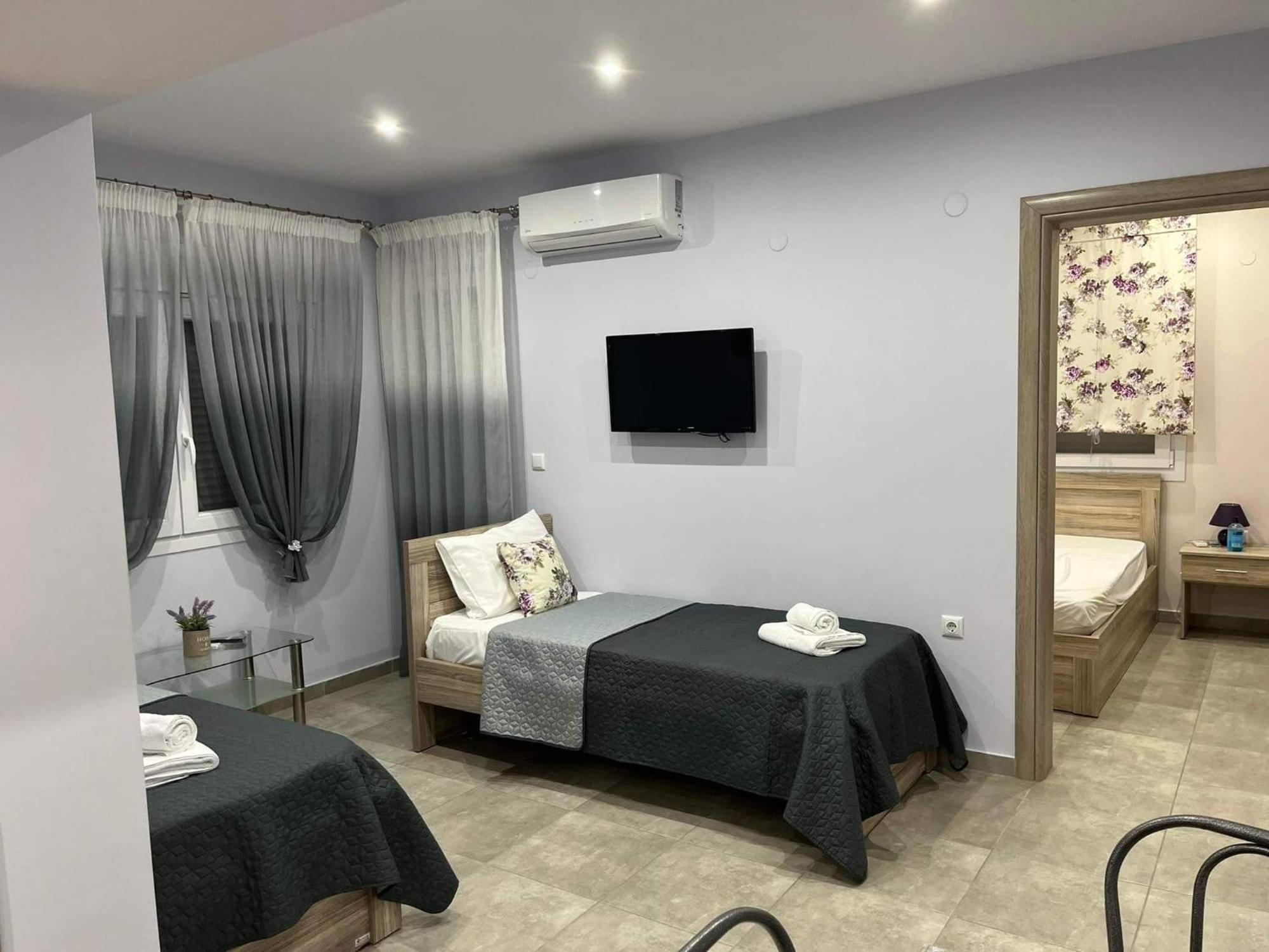 شقة Kaiafas Luxury Philoxenia Néa Péramos الغرفة الصورة